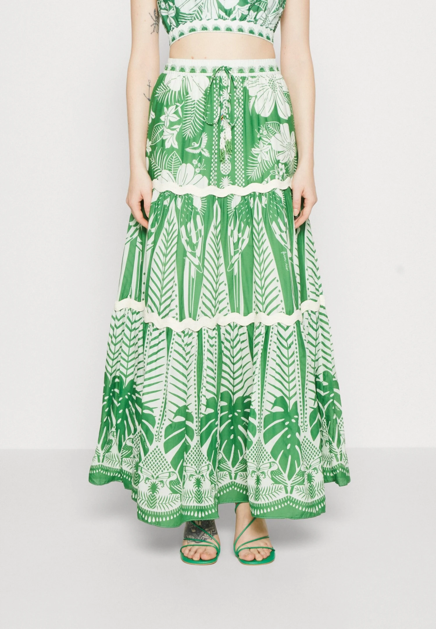 Farm Rio Macaw Elegance Skirt - Maxi Skirt - Off-White