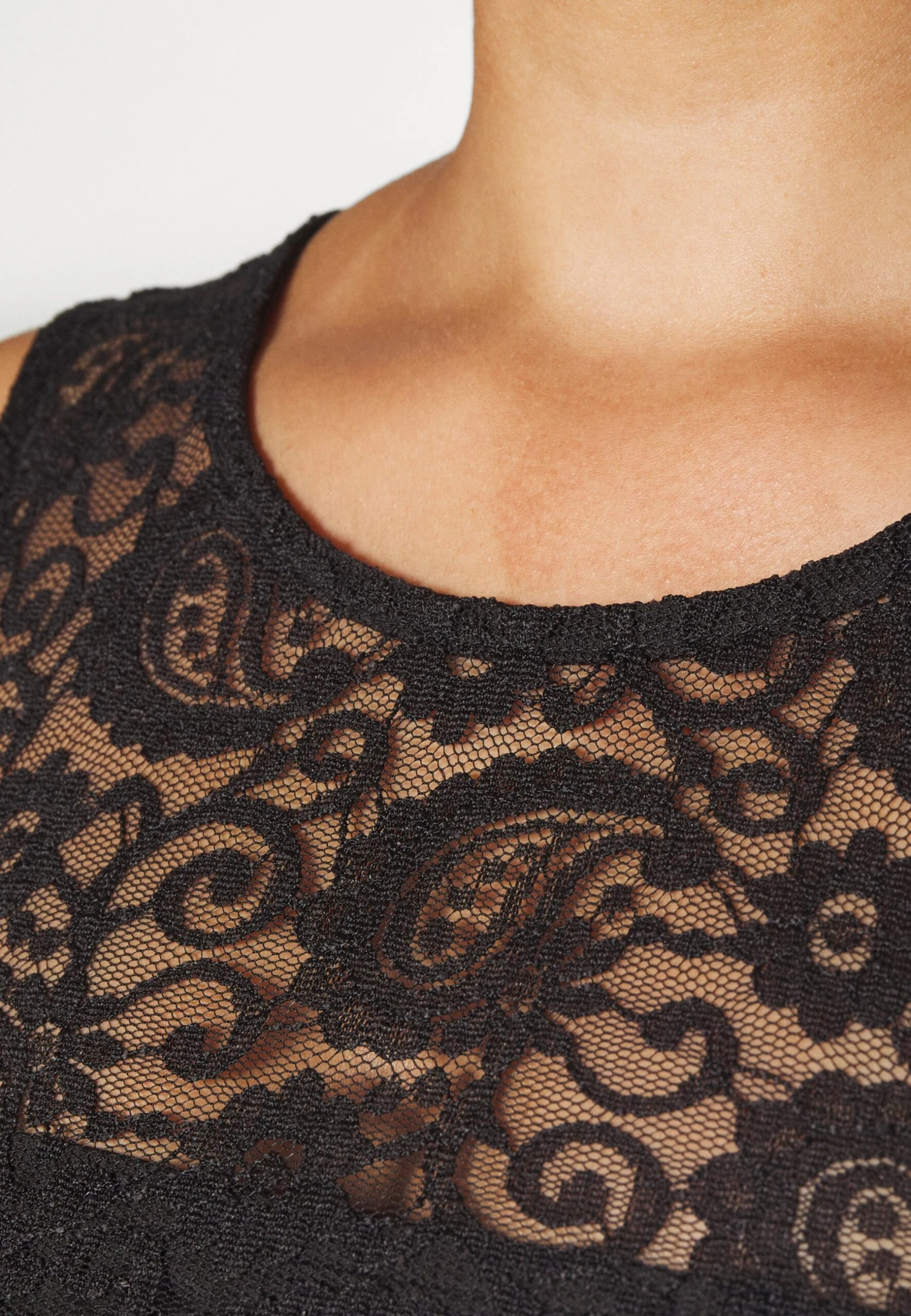 Even&Odd Top - Black - Image 7