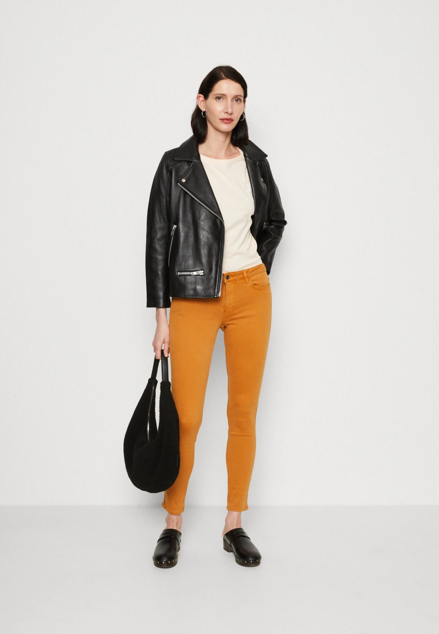 ESPRIT Shimmer Tee - Basic T-Shirt - Peach - Image 2