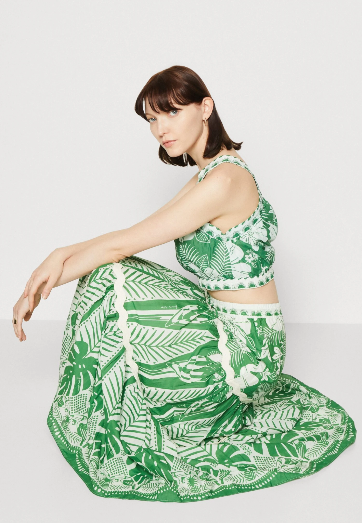 Farm Rio Macaw Elegance Skirt - Maxi Skirt - Off-White - Image 4