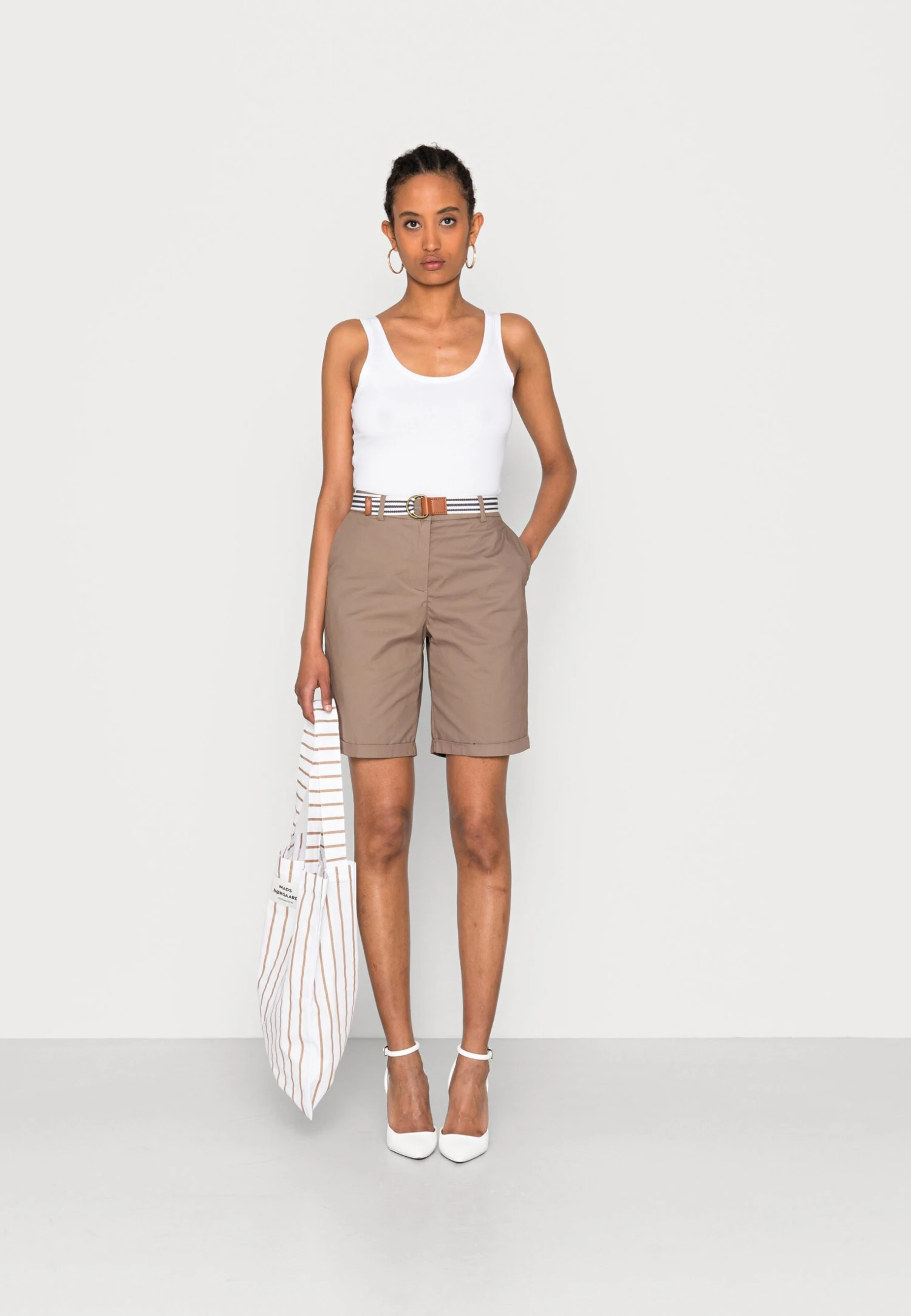 Anna Field Shorts - Taupe - Image 2