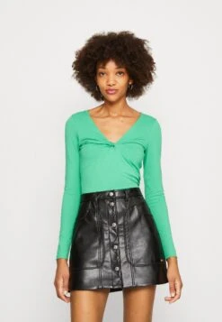Monki Long Sleeved Top - Green Bright