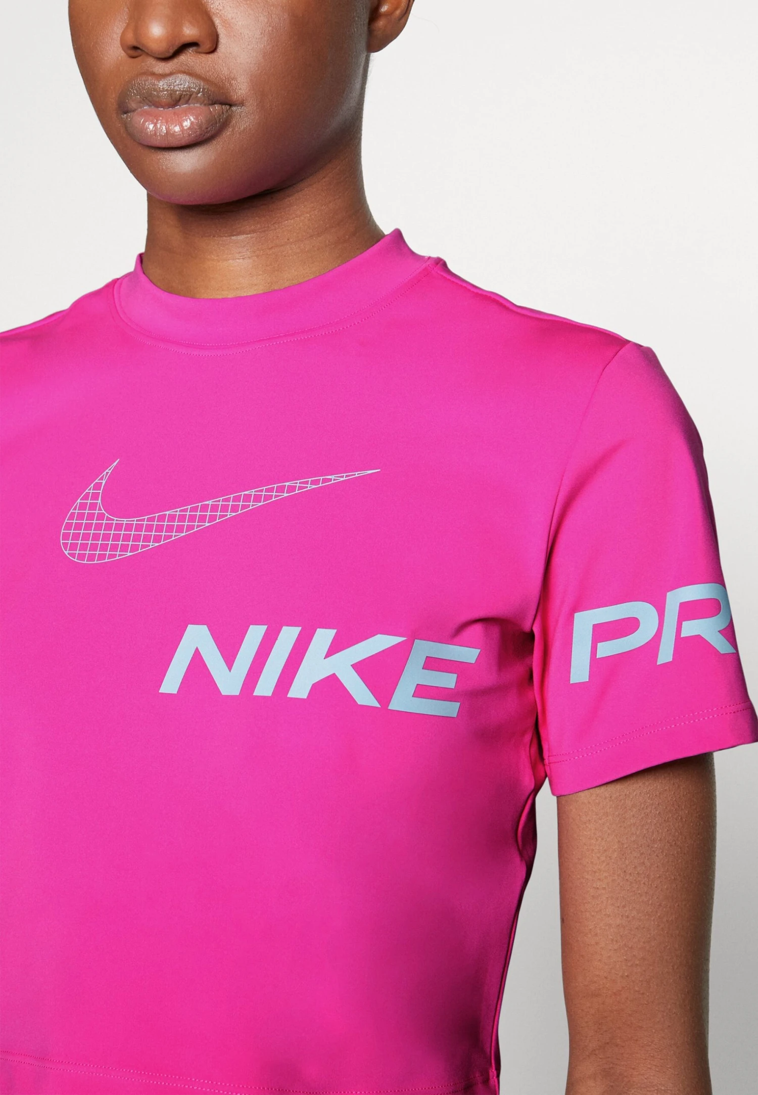 Nike Performance Crop - Sports T-Shirt - Image 5