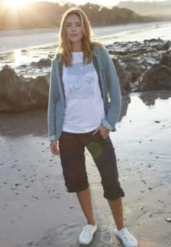 Salena 3/4 Length Oyster - Shorts - Navy