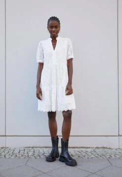 Yasholi Dress - Day Dress - Star White