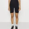 Body Cycling Shorts - Leggings - Black