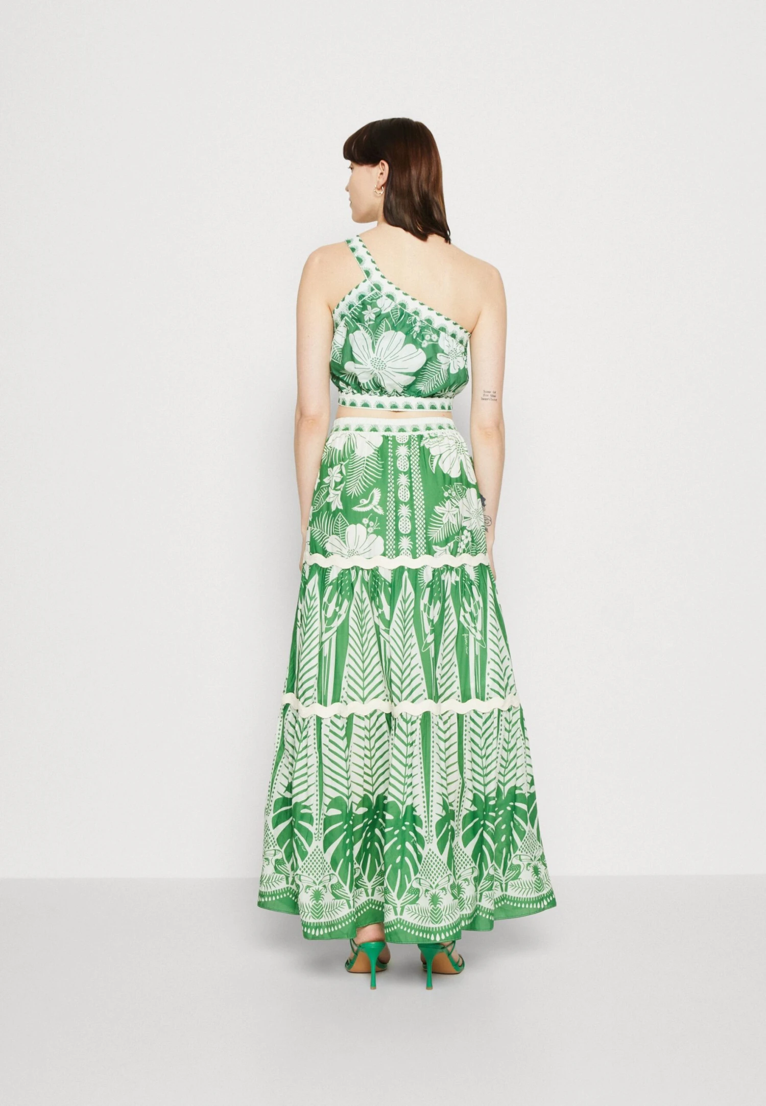 Farm Rio Macaw Elegance Skirt - Maxi Skirt - Off-White - Image 3