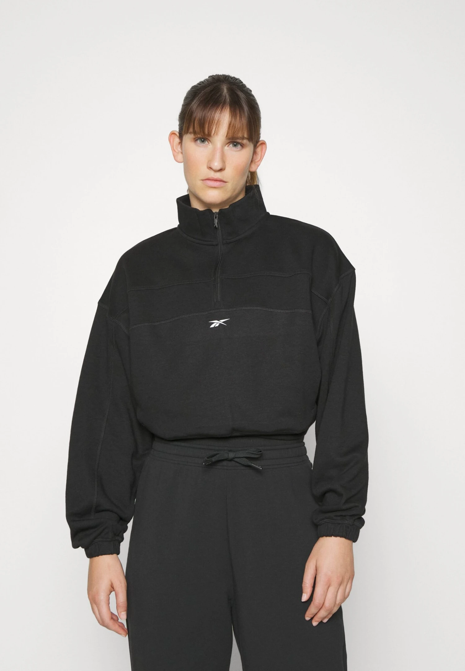 Reebok Sweatshirt - Black