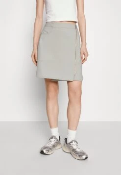 Calvin Klein Jeans Wrap Zipped Skirt - Mini Skirt