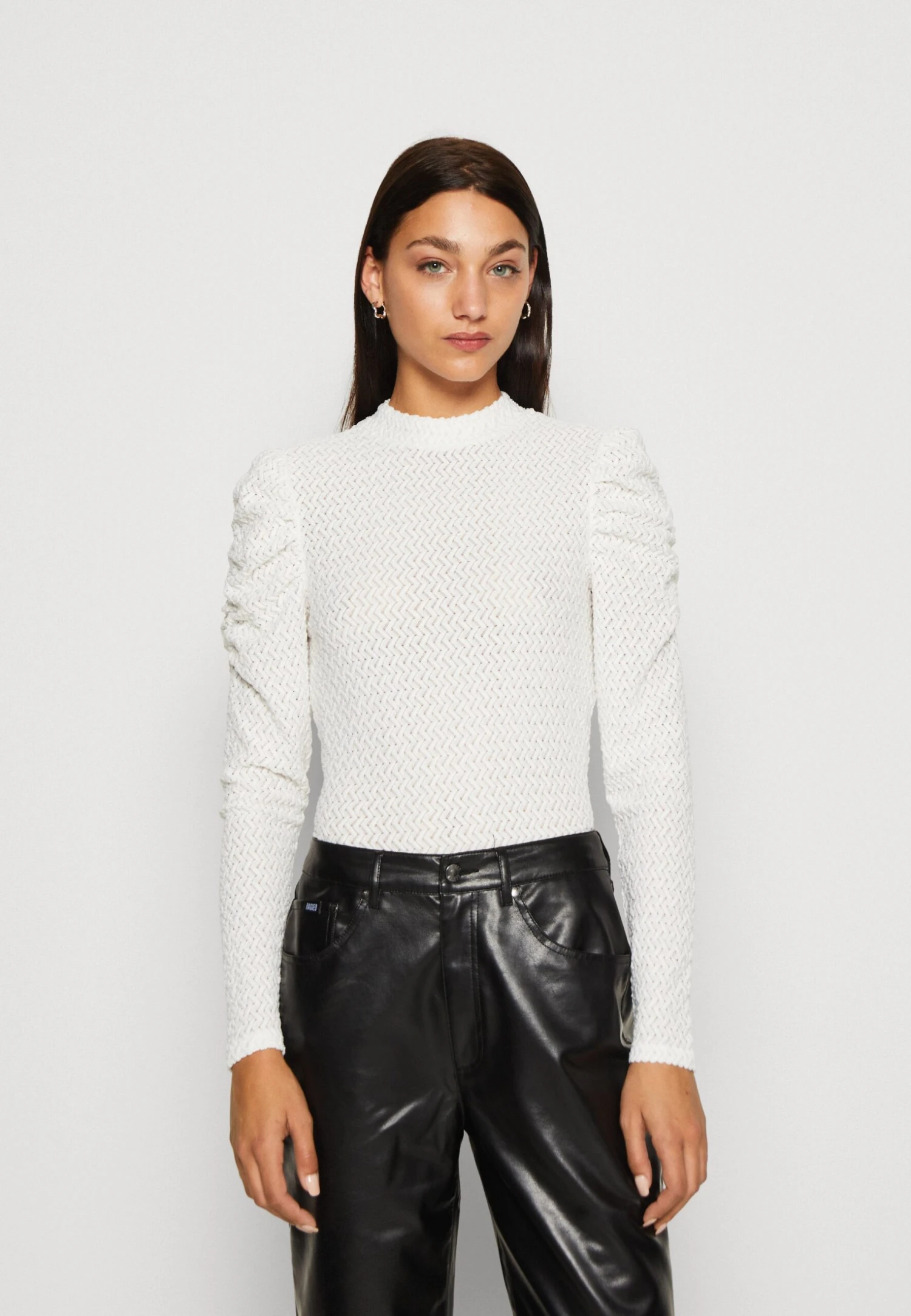 Pieces Pcneidi High Neck- Long Sleeved Top - Cloud Dancer