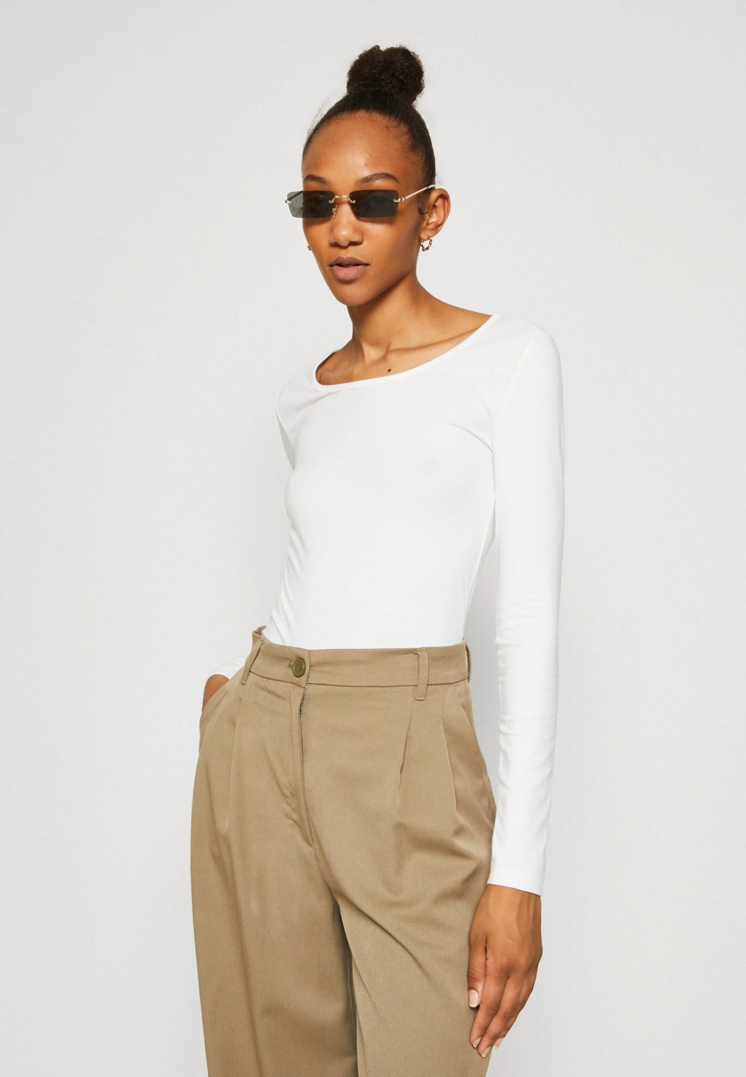 ONLY Onllive Love O Neck 3 Pack- Long Sleeved Top - Black/White - Image 5