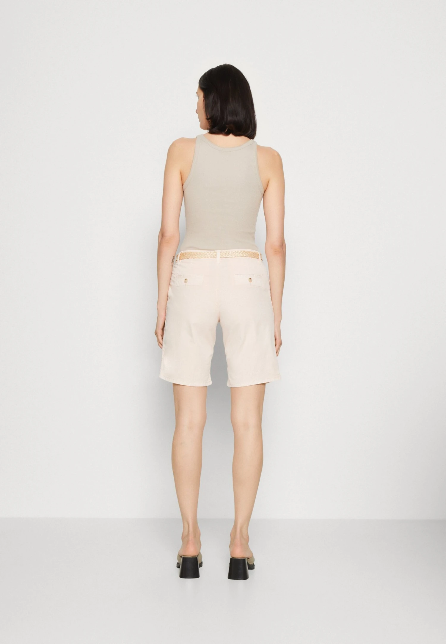 ESPRIT Chino - Shorts - Pastel Pink - Image 3
