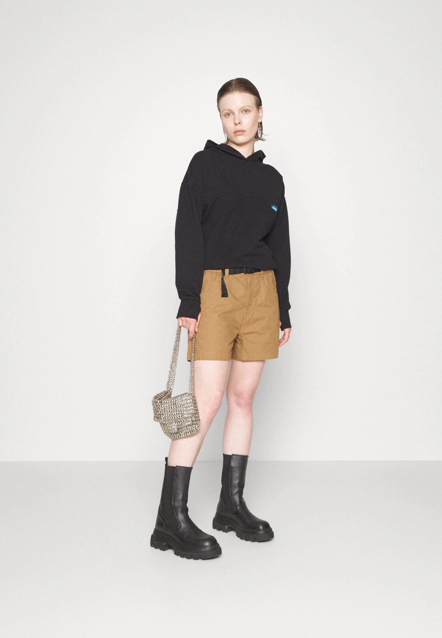 KAVU Chilli Chic - Shorts - Khaki - Image 5