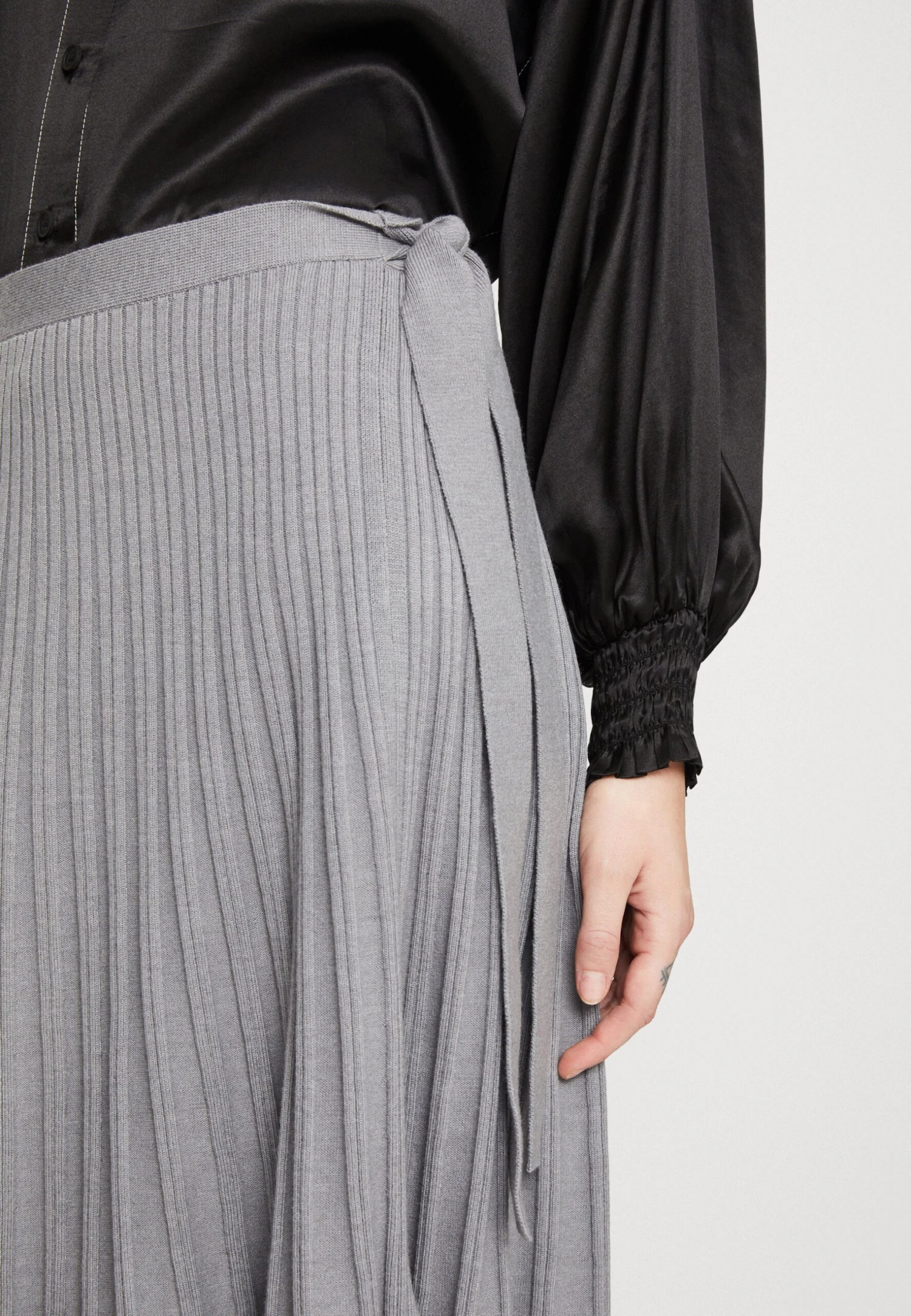 3.1 Phillip Lim Pleated Belted Skirt - Pleated Skirt - Light Grey Melange - Image 4