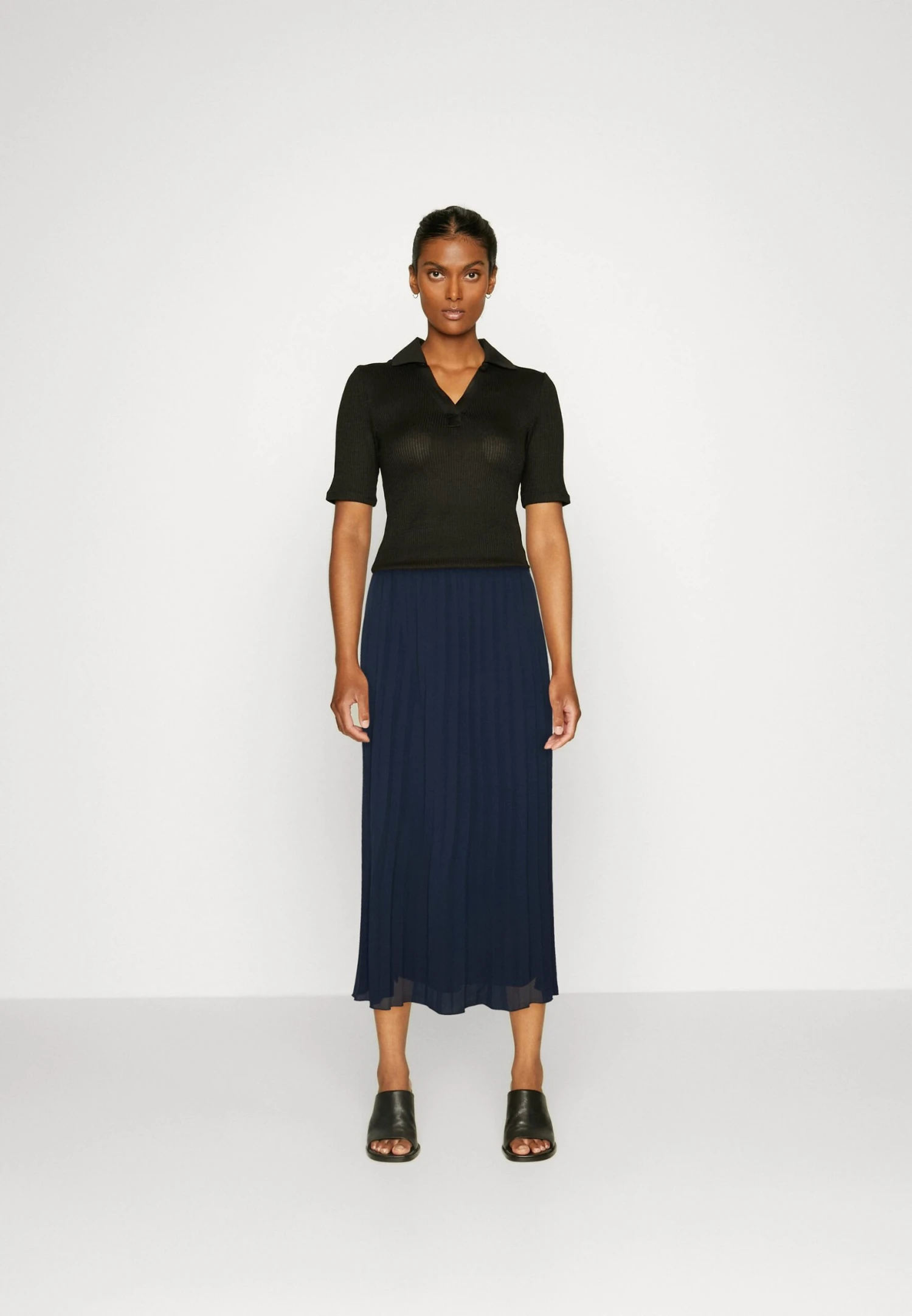 Kaffe Gitta Plisse Skirt - Pleated Skirt - Image 2