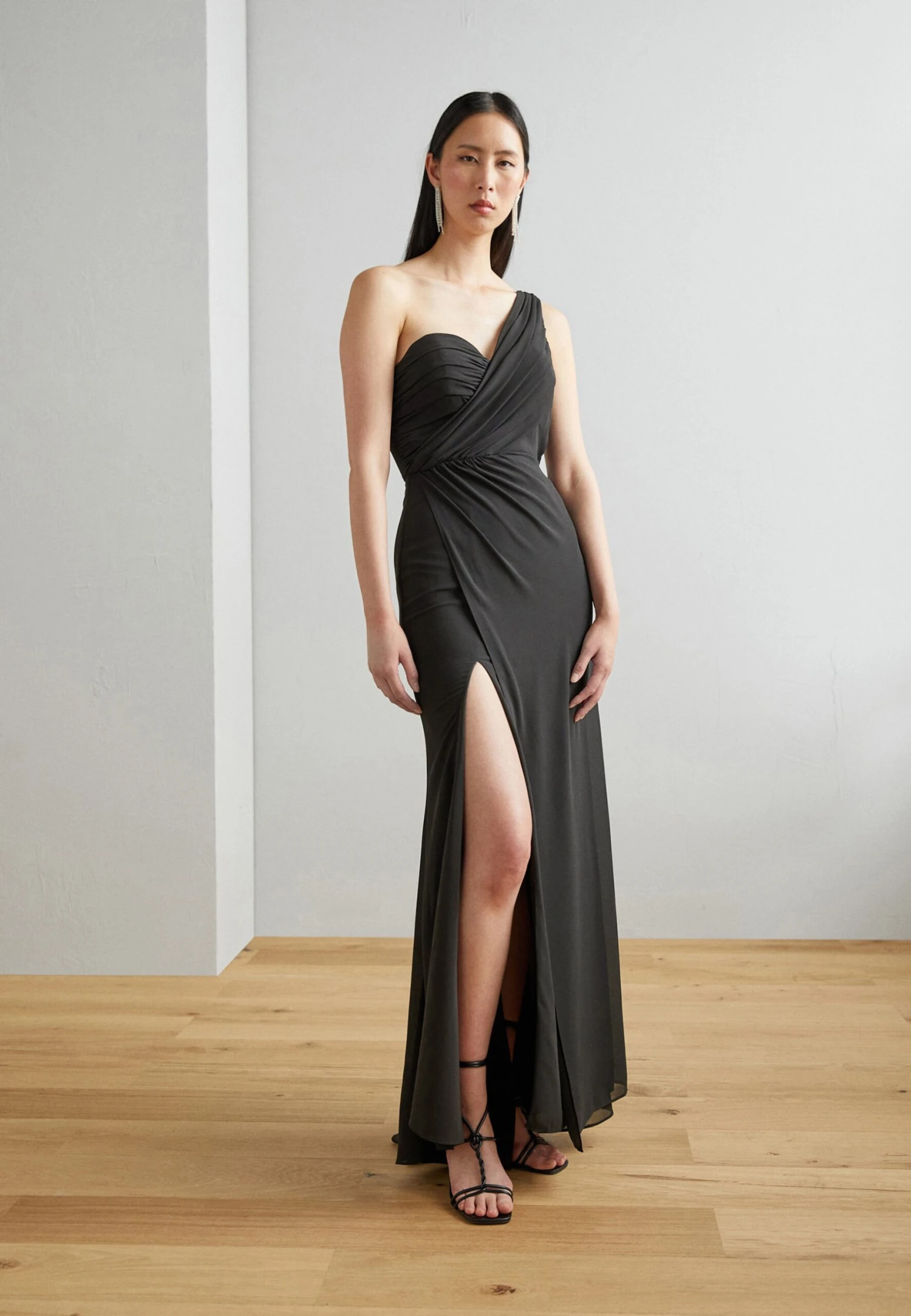 Olani - Occasion Wear