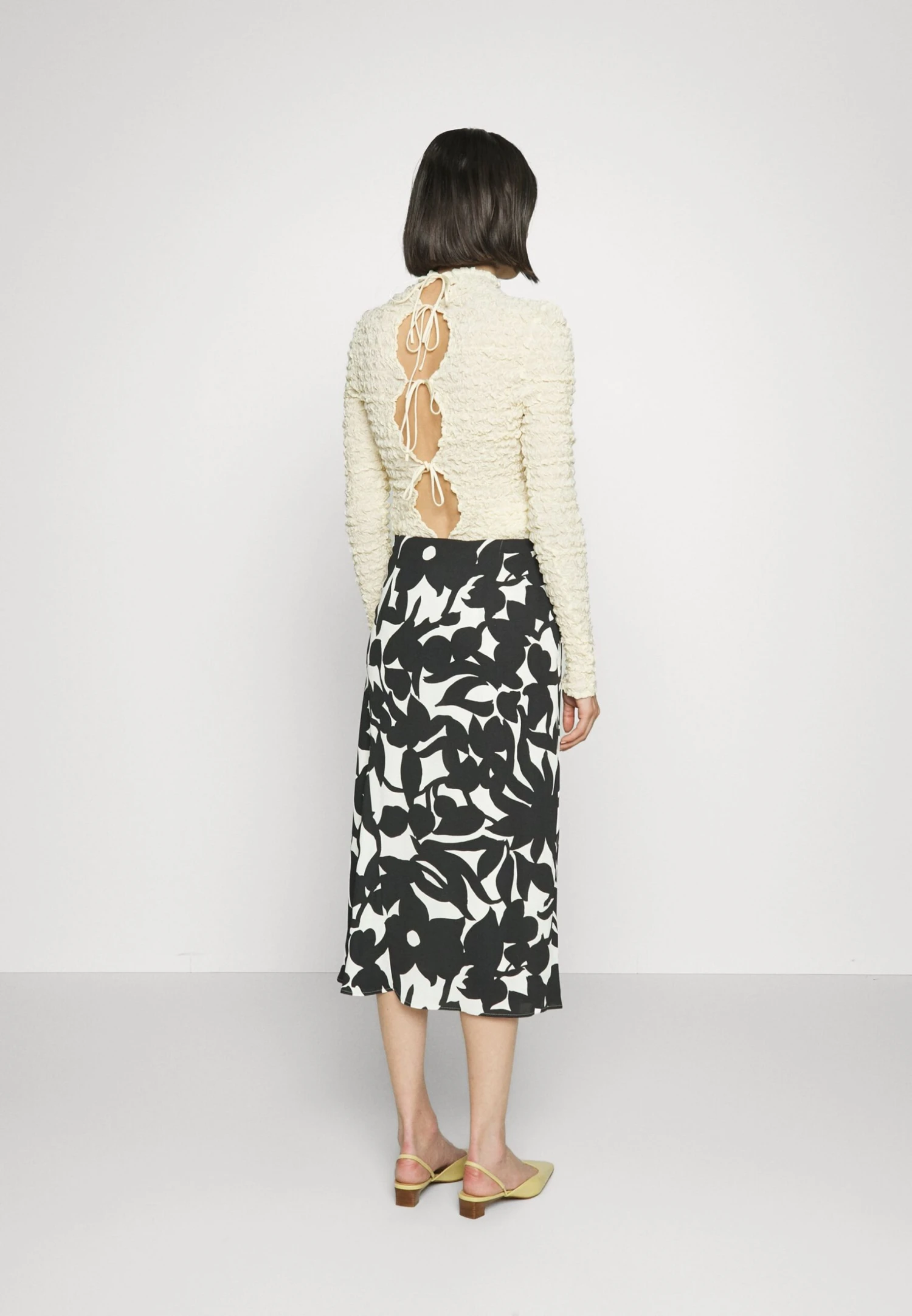 Augusta - Pencil Skirt - Nero - Image 3