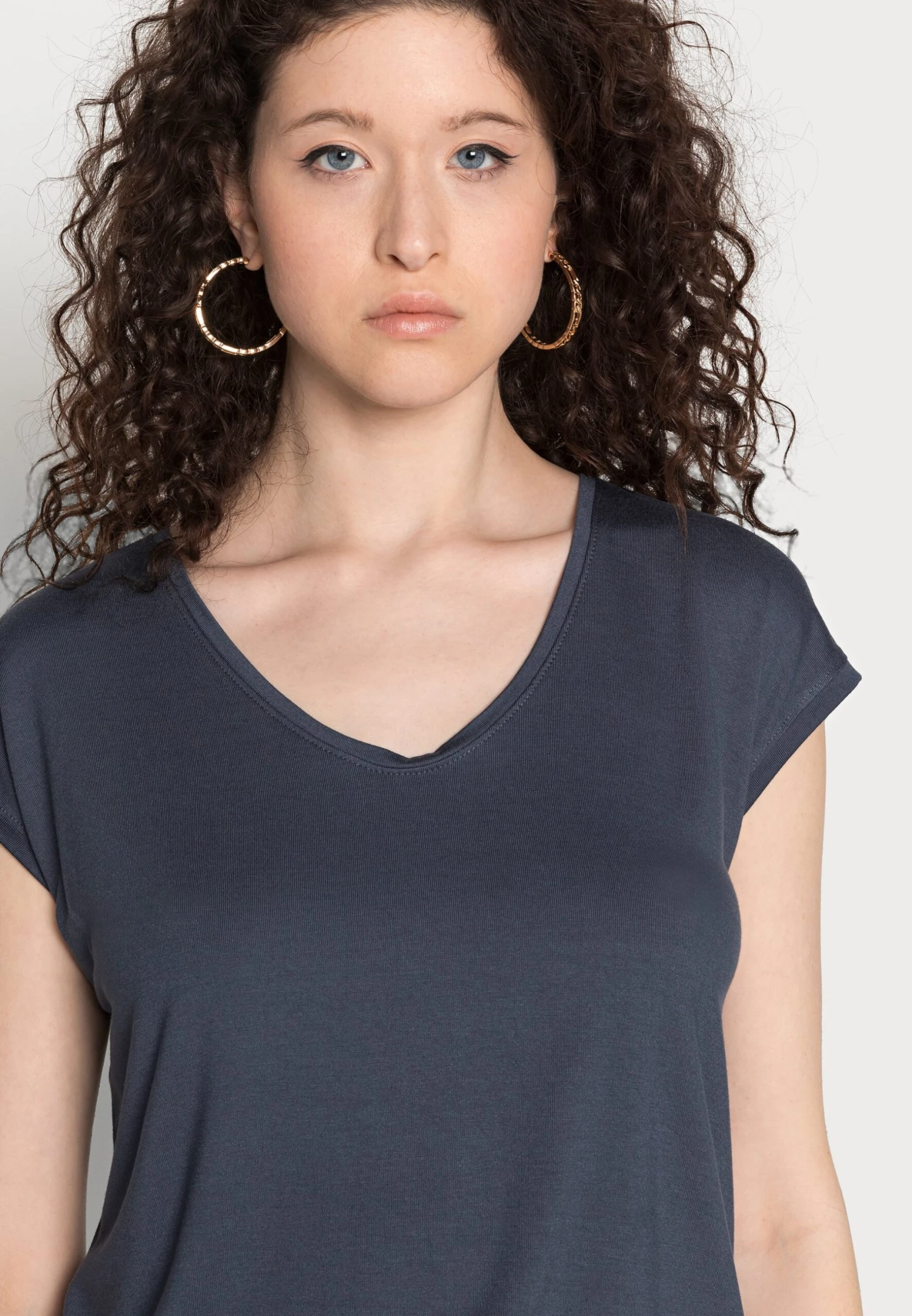 Pieces Pcbillo Solid Noos Bc - Basic T-Shirt - Ombre Blue - Image 5