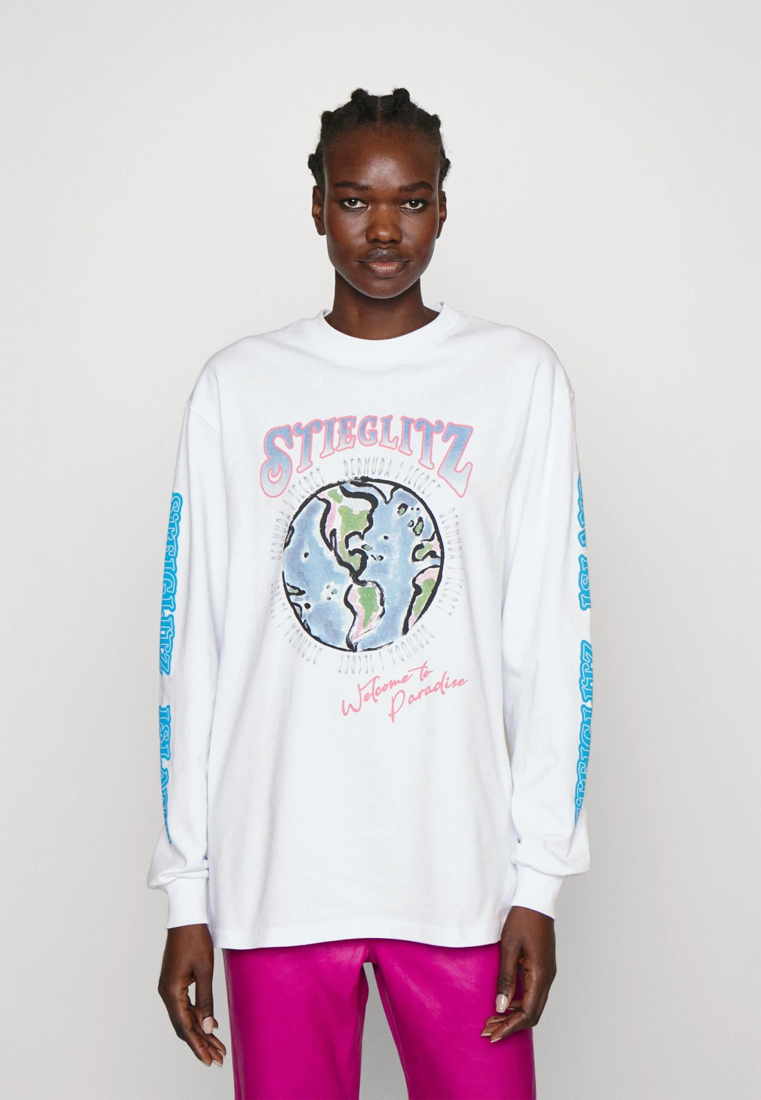 Yinlee Skate - Print T-Shirt