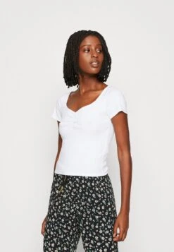 Hollister Co. Pinch- Print T-Shirt - Bright White