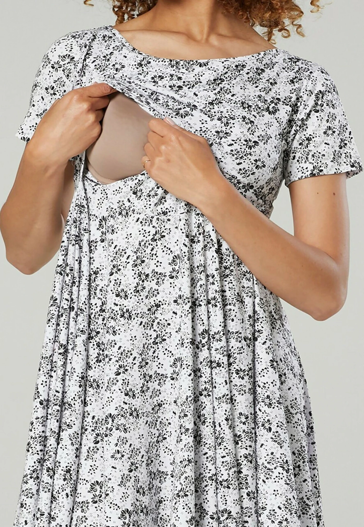 Happy Mama Maternity Summer Nursing - Day Dress - White With Black Flowers - Image 4