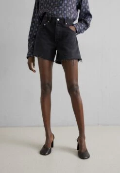 CITIZENS OF HUMANITY Annabelle Long - Denim Shorts - Black Sea
