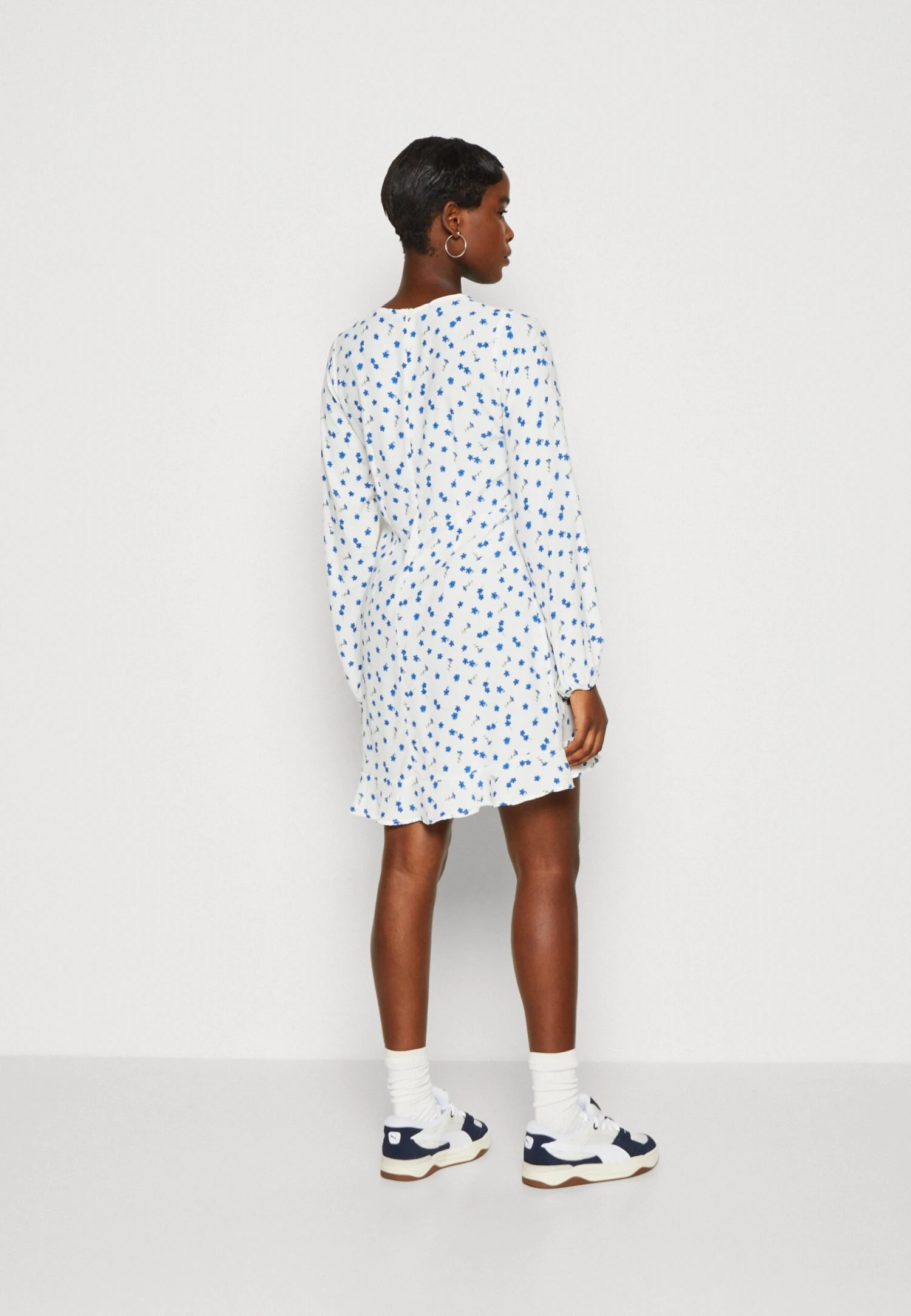 Encherry Dress - Day Dress - Multi-Coloured - Image 3