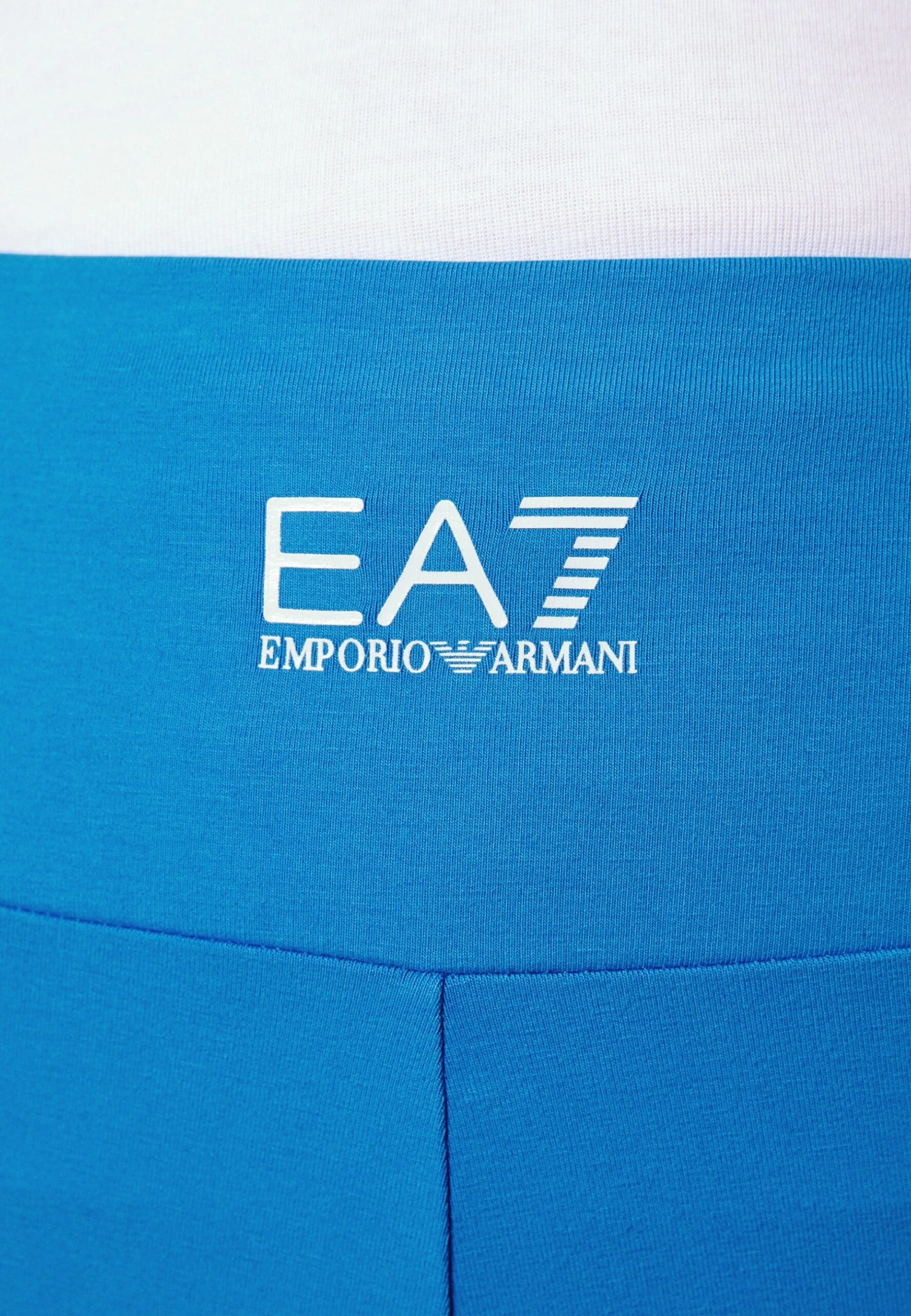 EA7 Emporio Armani Shorts - Brilliant Blue - Image 5