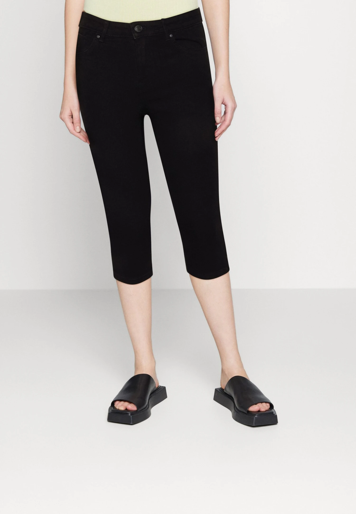 Vero Moda Vmjune Knickers - Denim Shorts