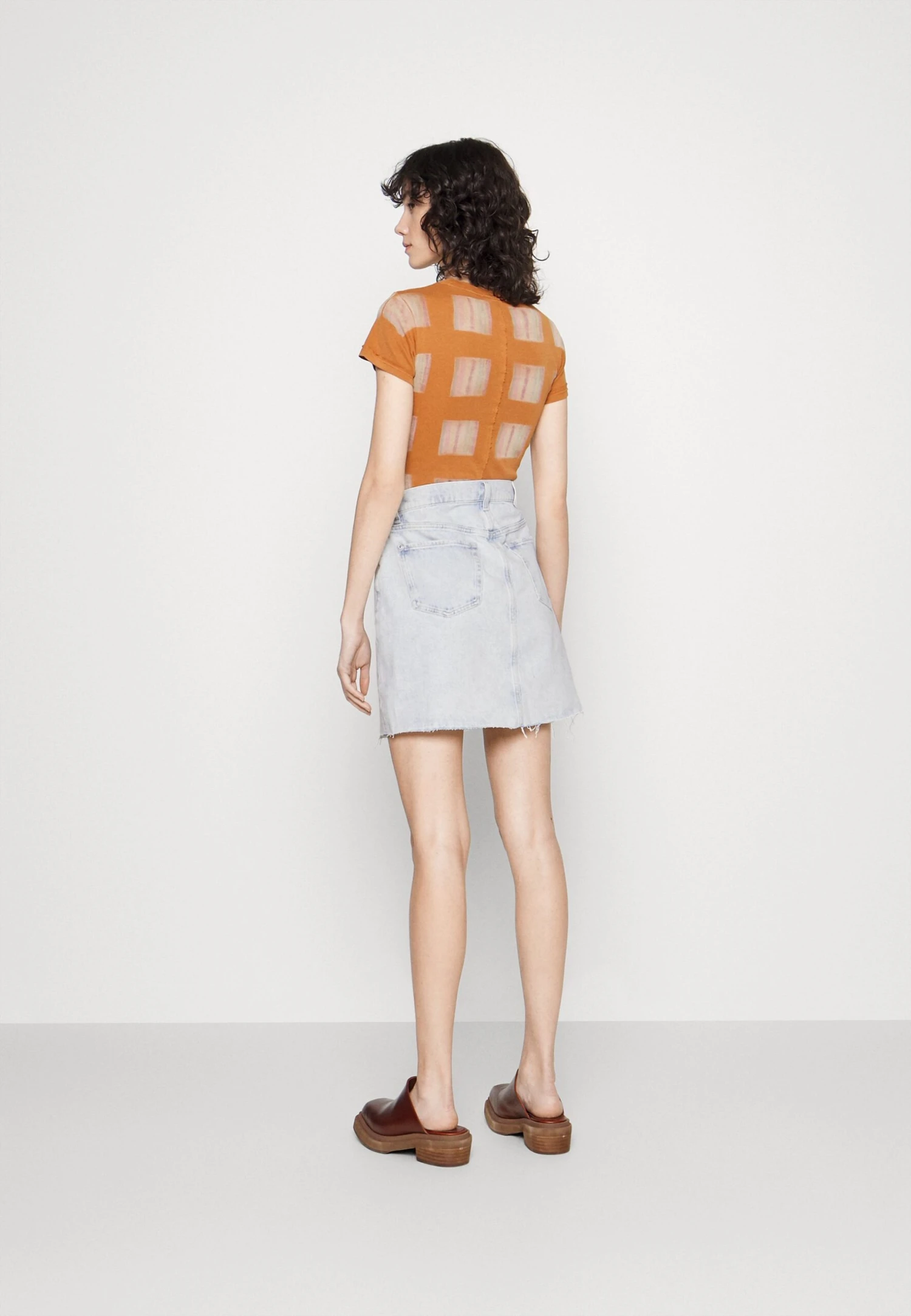 7 For All Mankind Mia Ice Pop - Mini Skirt - Image 3