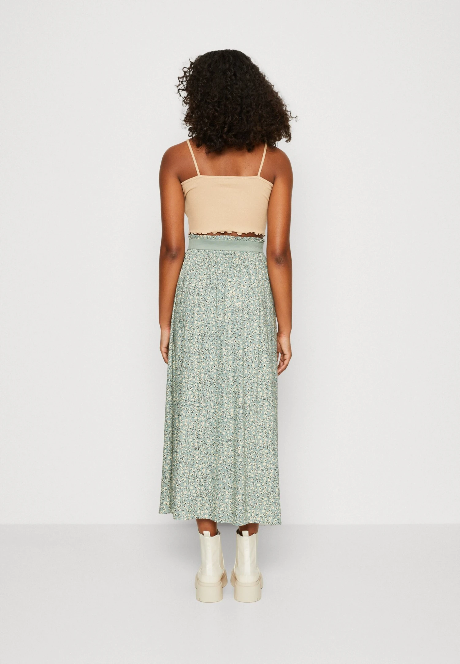 ONLY Onlvenedig Life Long Skirt - Maxi Skirt - Chinois Green - Image 3