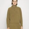 Athleta Boundless Popover - Windbreaker - Acacia Olive