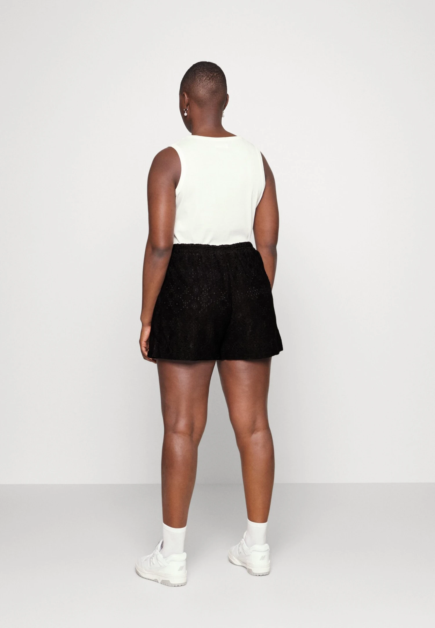 Objfeodora - Shorts - Black - Image 3
