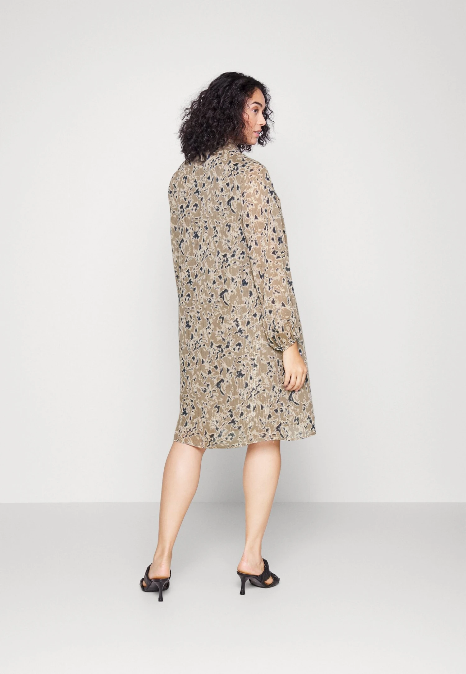 Kcsinna Dress - Day Dress - Fallen Rock/Blue - Image 3