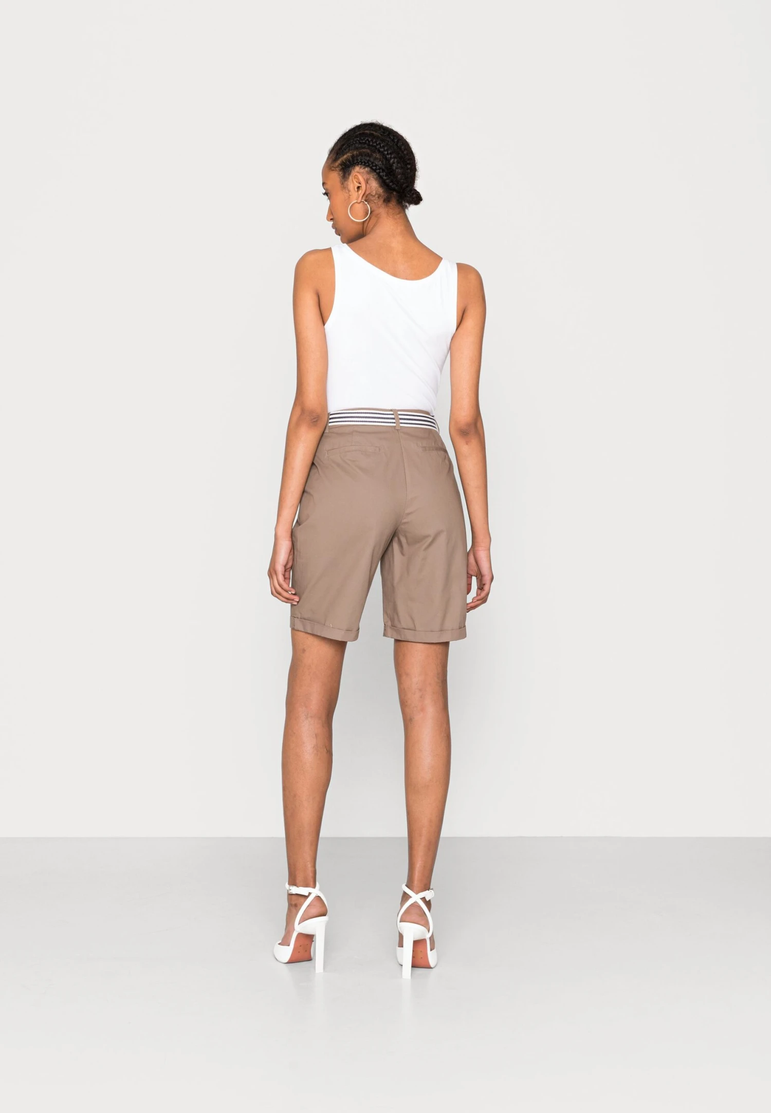 Anna Field Shorts - Taupe - Image 3