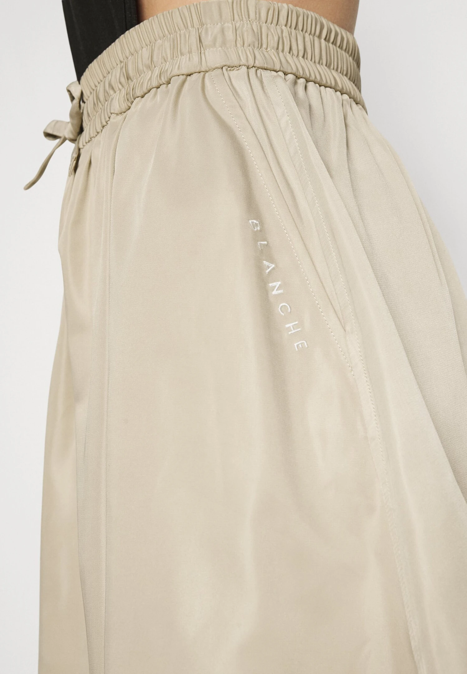 Blanche Ojai Skirt - Mini Skirt - Beige - Image 6