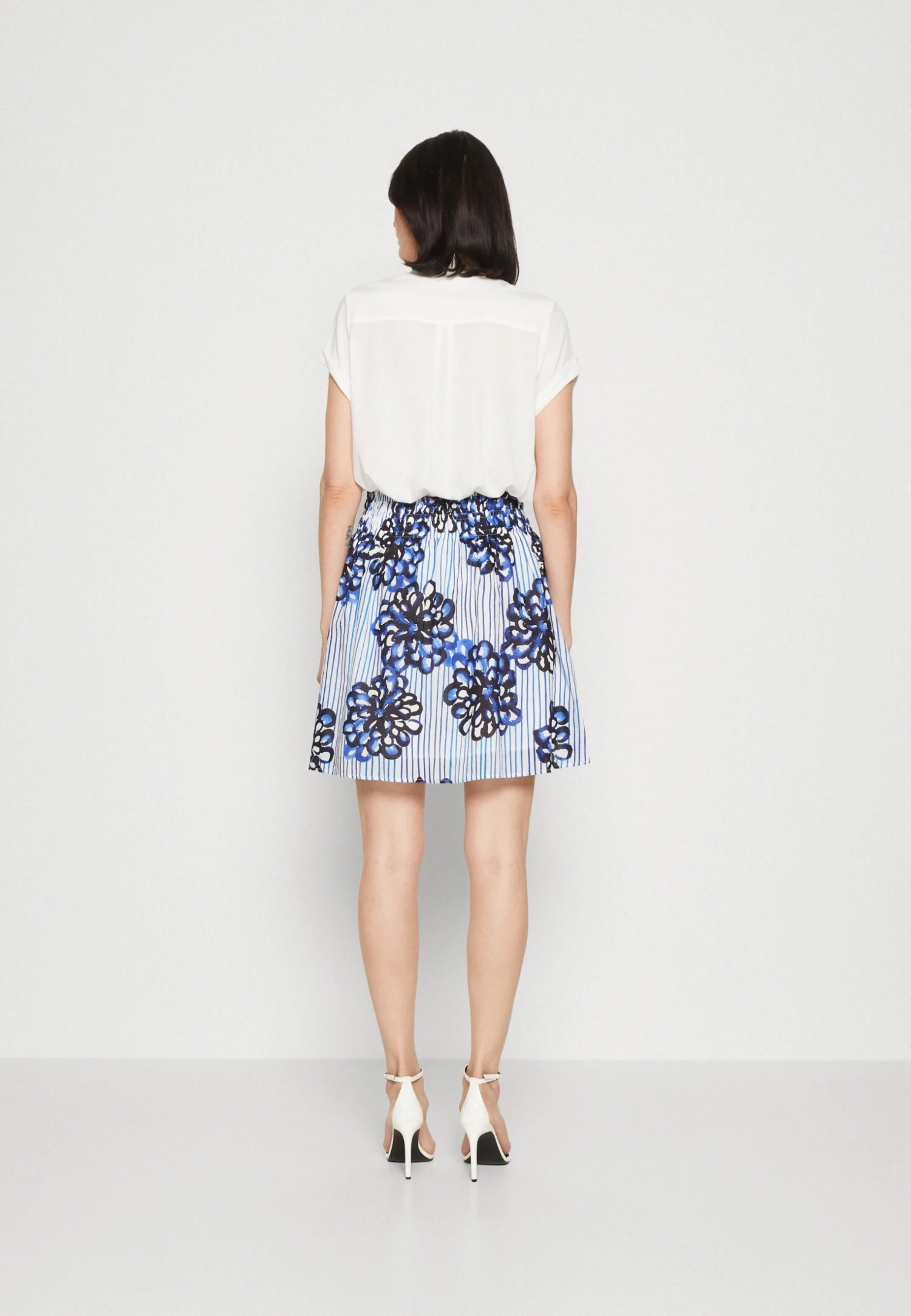 Marc O'Polo Skirt Feminine Style Fitted Waist Short Length - A-Line Skirt - Multicoloured - Image 3