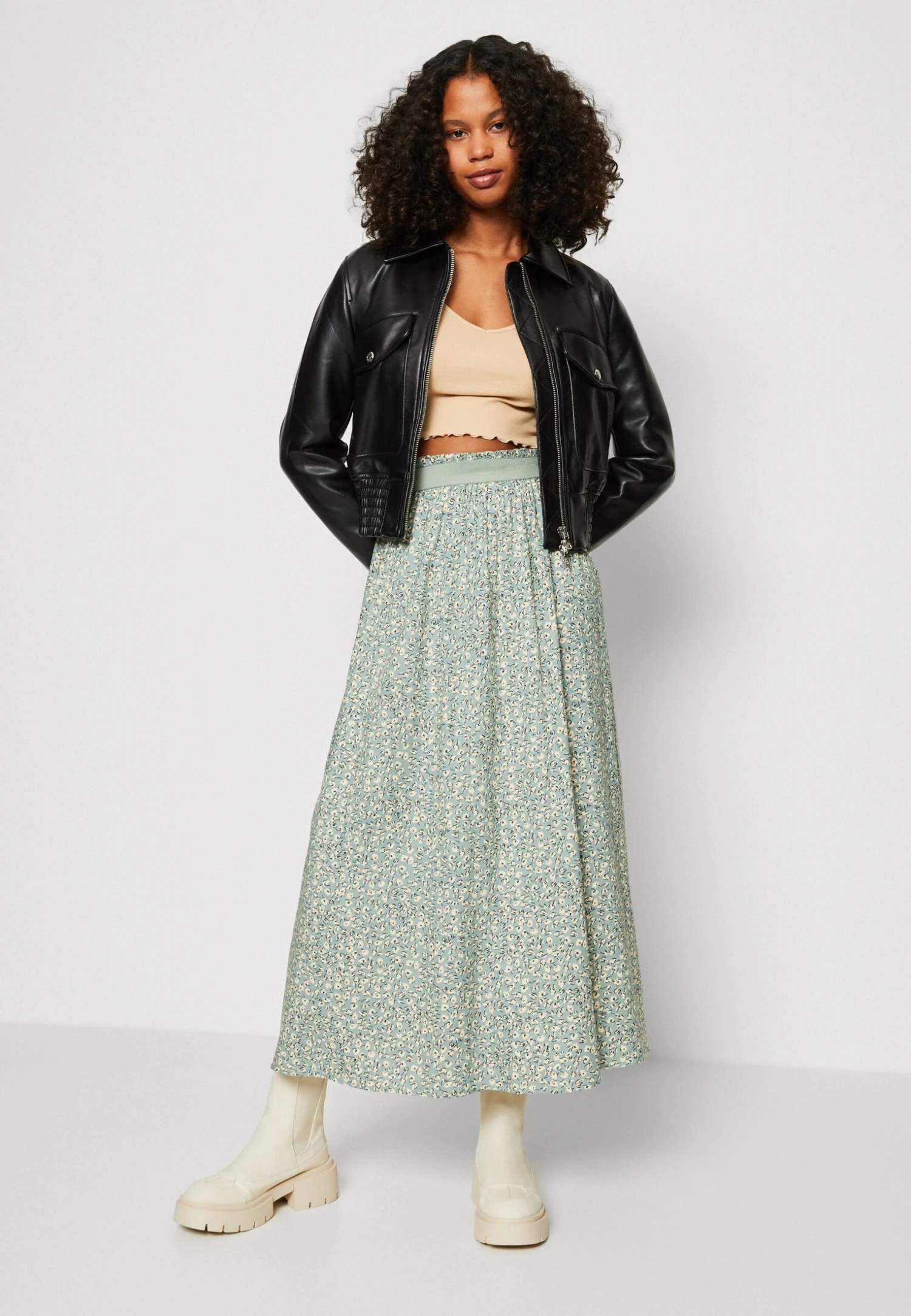 ONLY Onlvenedig Life Long Skirt - Maxi Skirt - Chinois Green - Image 4